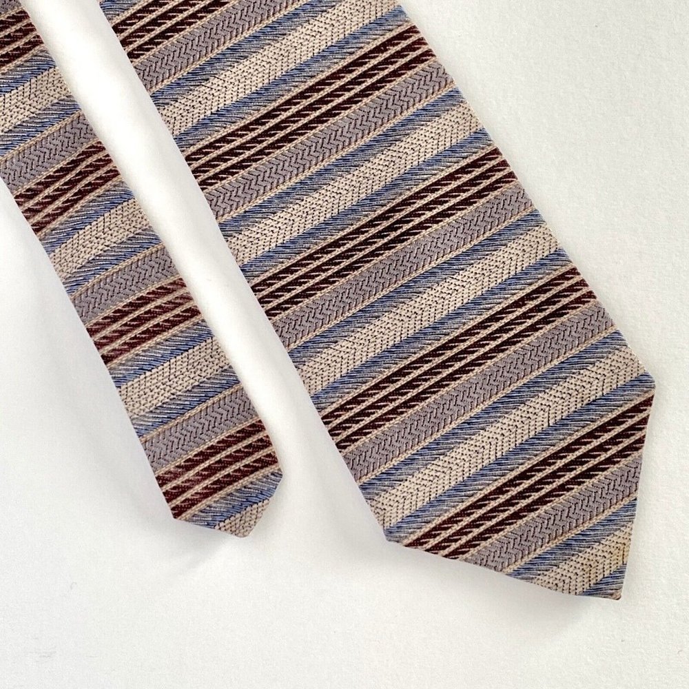 Loosen Up by Superba Men’s Classic Designer Silk Necktie Office Work Dad Gift